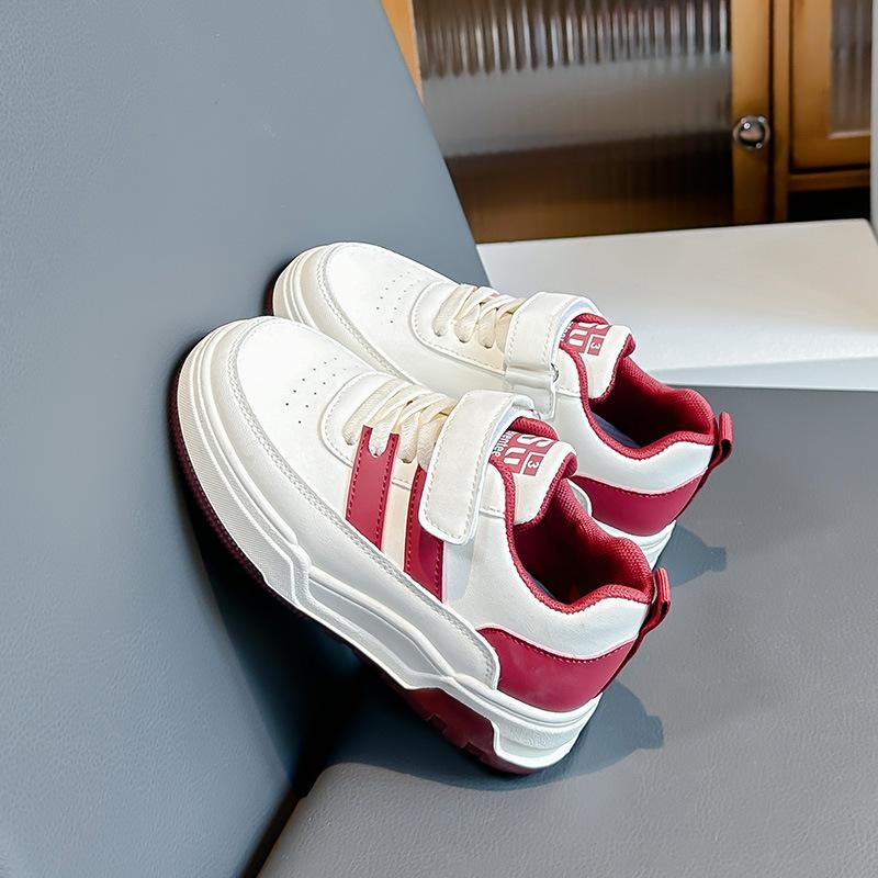 

Обувь для девочек 2025 новая весенне-осенняя спортивная обувь на доске детская для детей среднего и старшего возраста девочки платформа белая обувь мягкая подошва 31 yards inner length 19cm красный