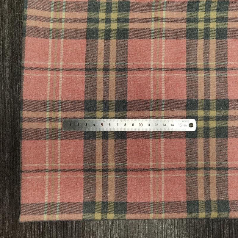 Spot Color-Woven Plaid Jacquard Fabric for Children's Autumn/Winter Brushed Polyester-Cotton Shirts