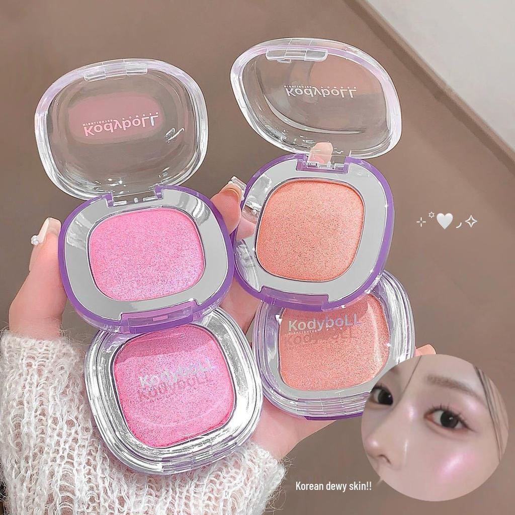 KodyboLL Translucent Focus Highlighter: Sparkling Pearl Brightening Blush for a Three-Dimensional Glow.