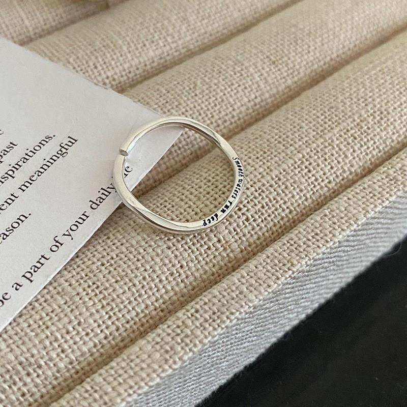 Silver Fashionable Plated Twisted Heart Ring For Women Elegant Minimalist Finger Jewelry