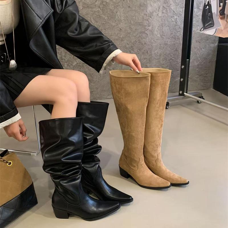 

Korean version of the original black boots for women s autumn and winter new large tube circumference pleated thick heel cowhide pointed pile boo 40 хаки