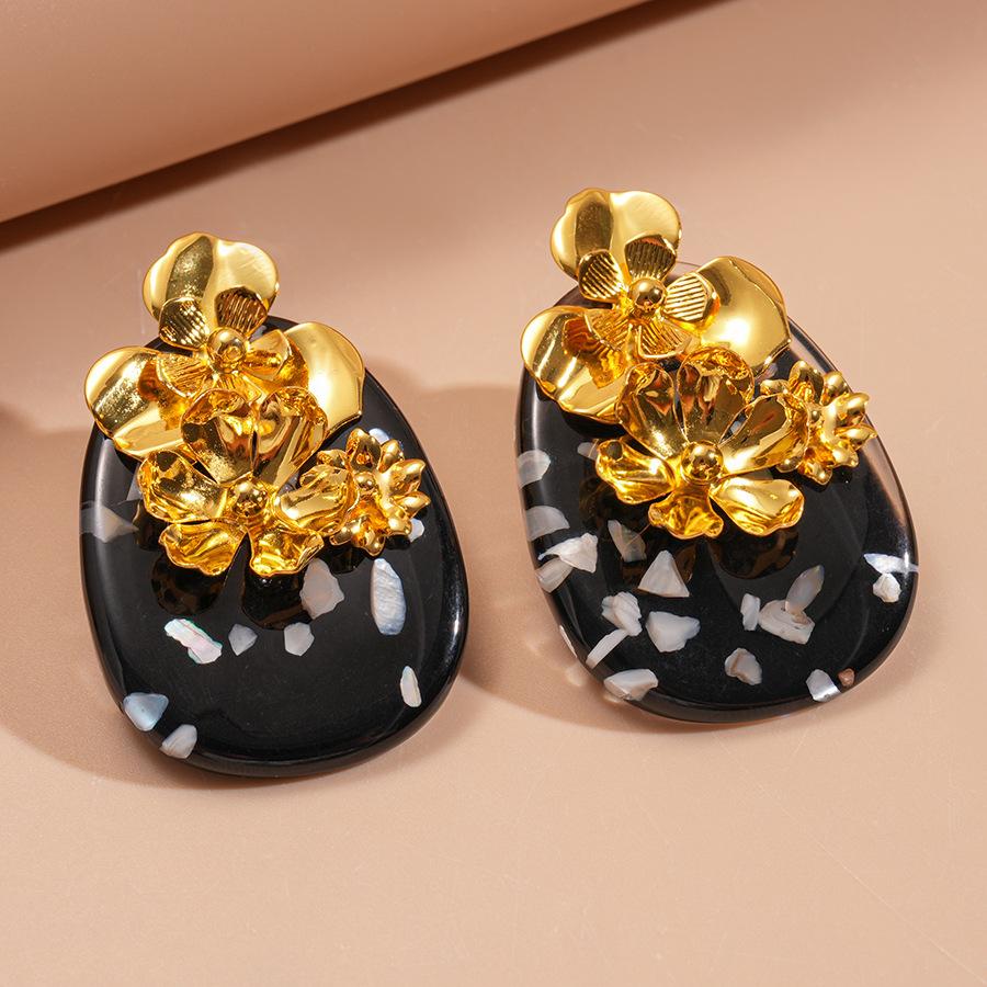 Geometric Oval Flower Earrings Palace Style High-end Elegant Earrings for Women