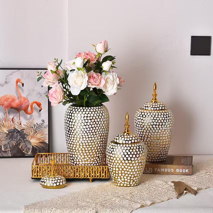 Electroplated Golden Ceramic General Jar Luxury Vase Home Decoration Ornament Ceramic Storage Bottle Desktop Flowerpot High Vase
