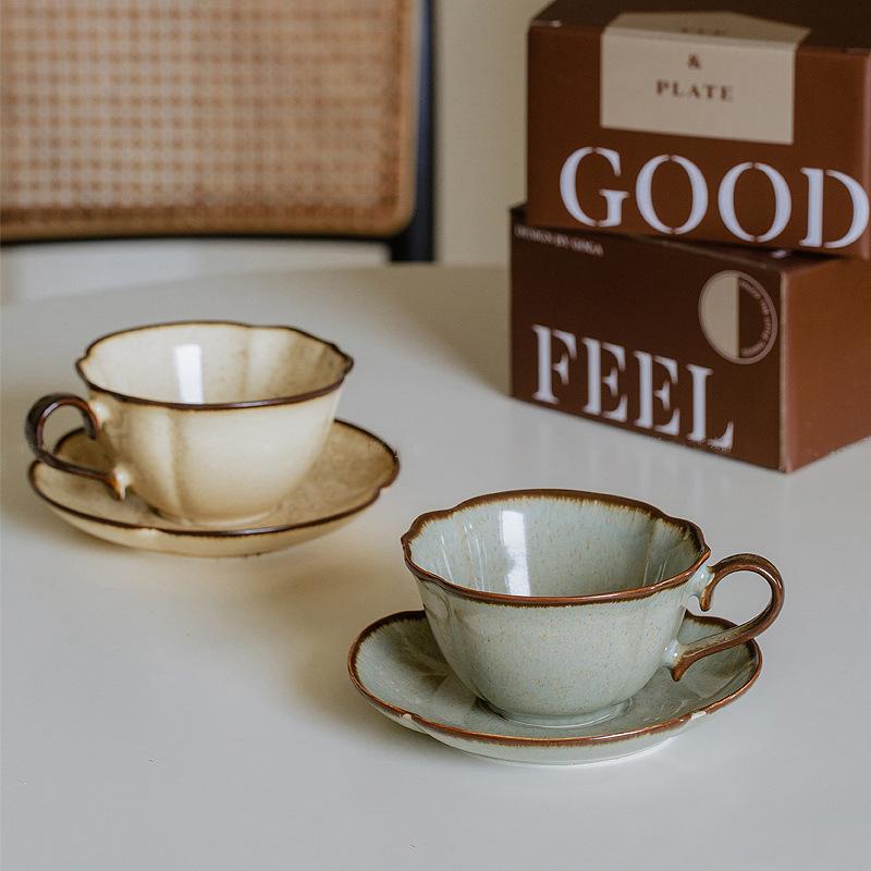 Retro Kiln-turned Underglaze Ceramic Coffee Cup and Saucer Mid-century Style Simple Latte Mug Mug Afternoon Tea Cup Snack Saucer