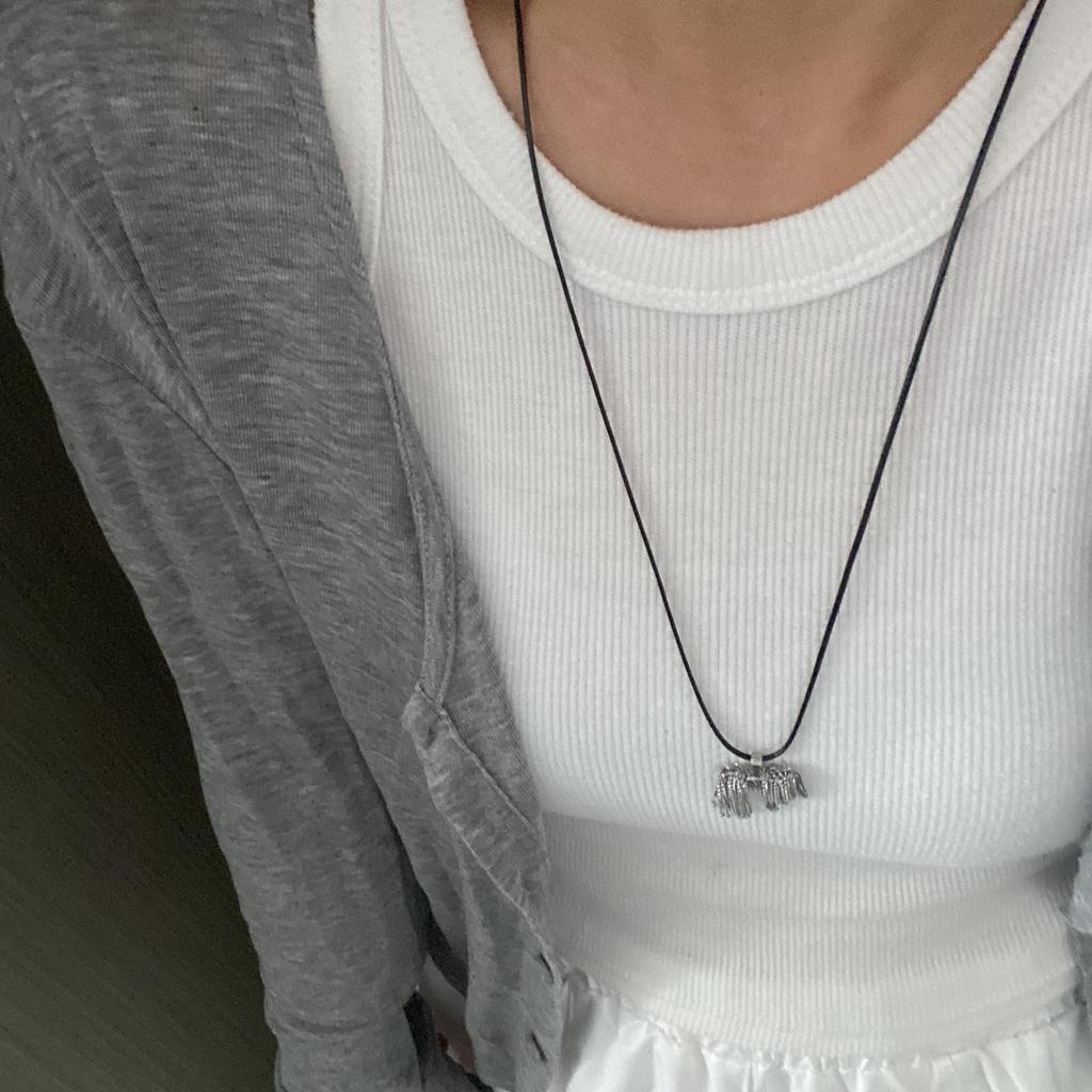 Korean Fashion Tassel Little Horse Necklace - Trendy Hip Hop Style Pendant Sweater Chain for Autumn and Winter.