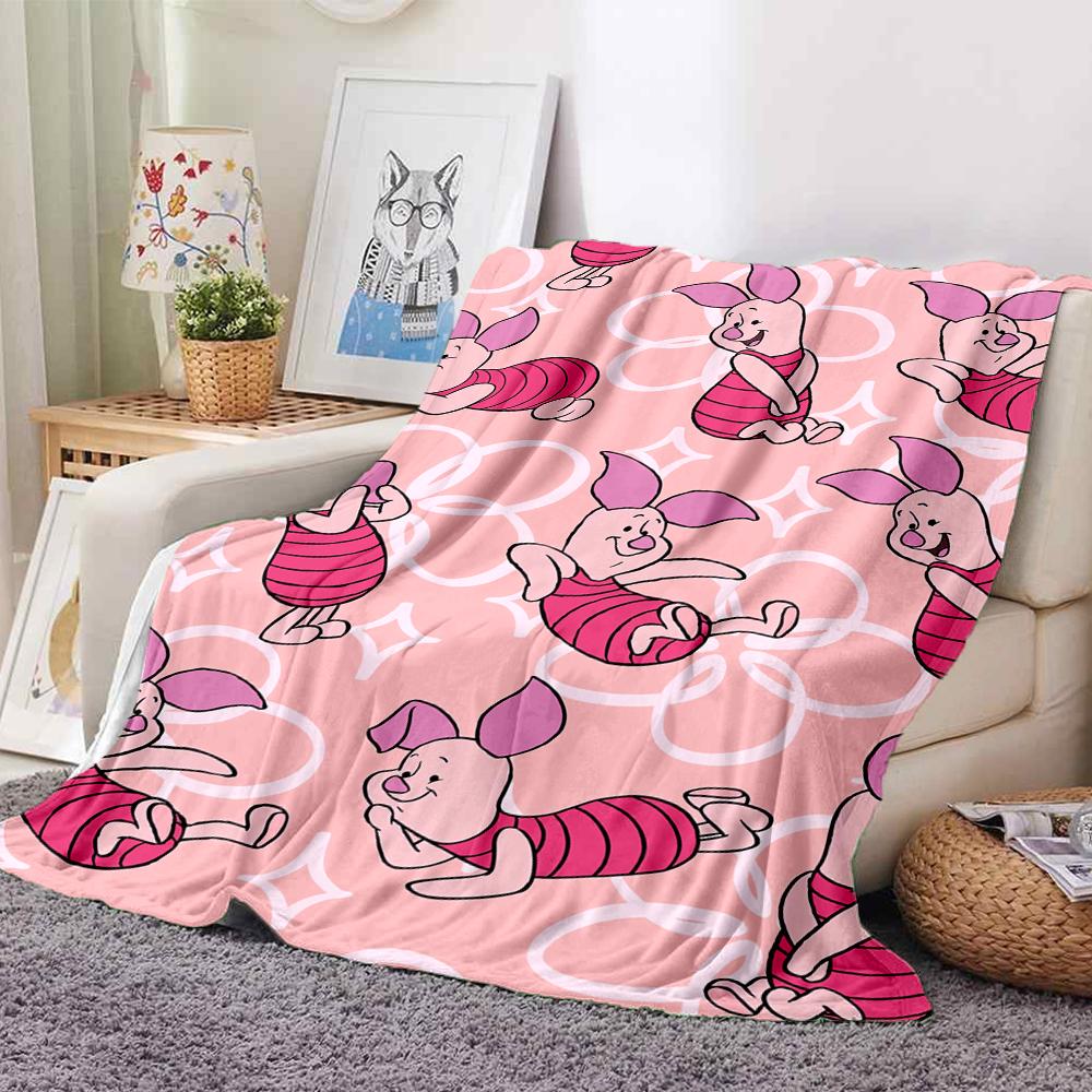 1Pc Piglet Blanket Soft And Comfortable Casual Warm Camping Travel Christmas Halloween Xmas Gift M92413