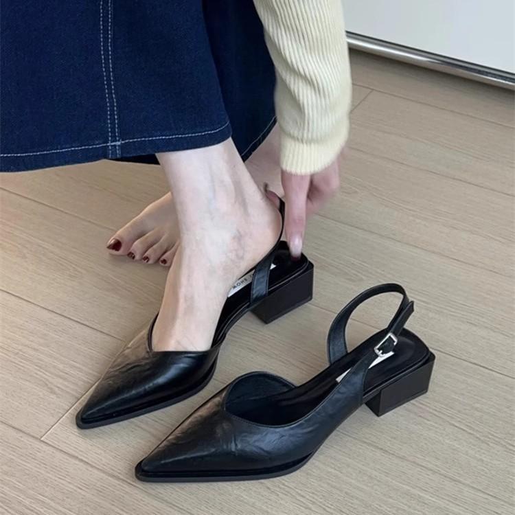 Soft Leather Version of French High-end Bag Head Sandals Women's 2025 Summer New Temperament Thick Heel Not Tired Feet Pointed Single Shoes