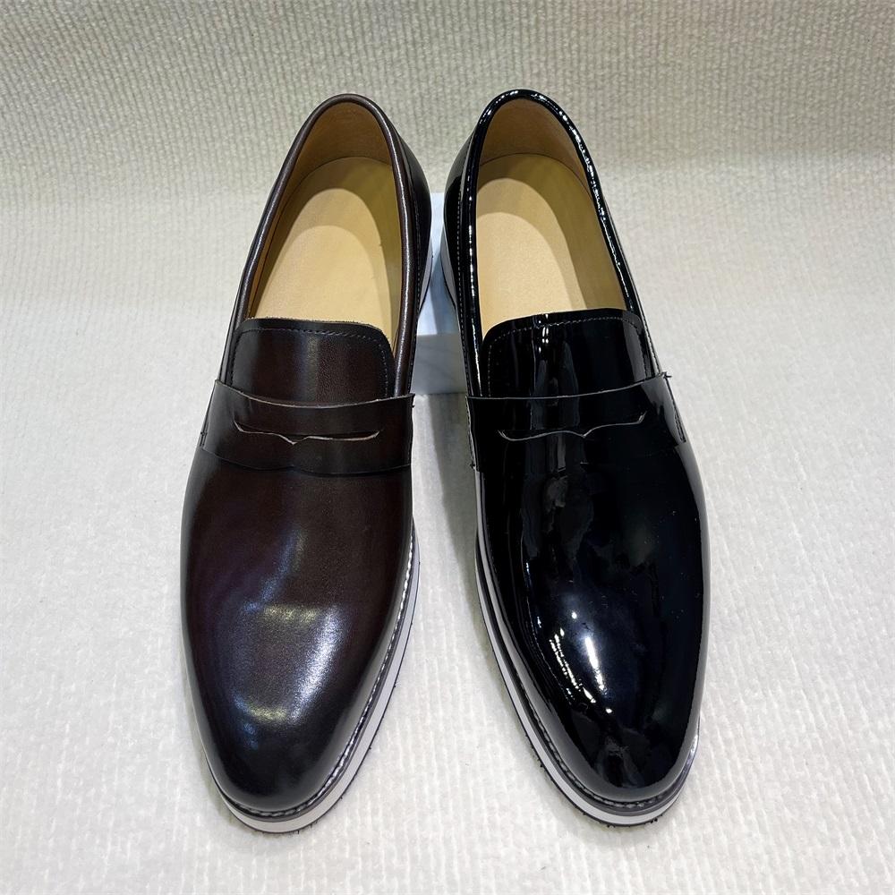 Fashion Men's Handmade Shiny Leather Loafers Pointed Slip-On Business Casual Formal Shoes for Banquet