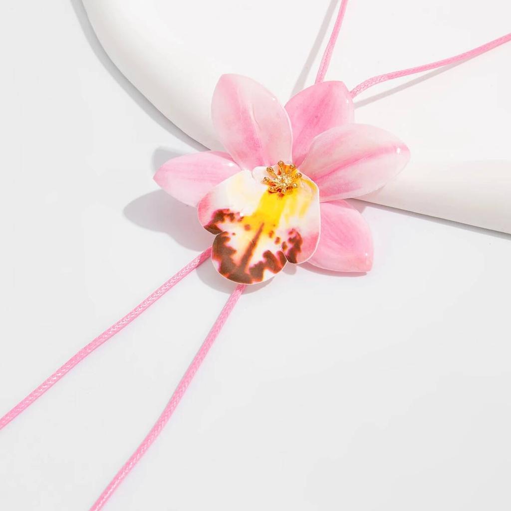 Ingemark Romantic Colorful Petal Flower Pendant Choker Necklace for Women New Trend Boho Adjustable Chain Wedding Jewelry Gift