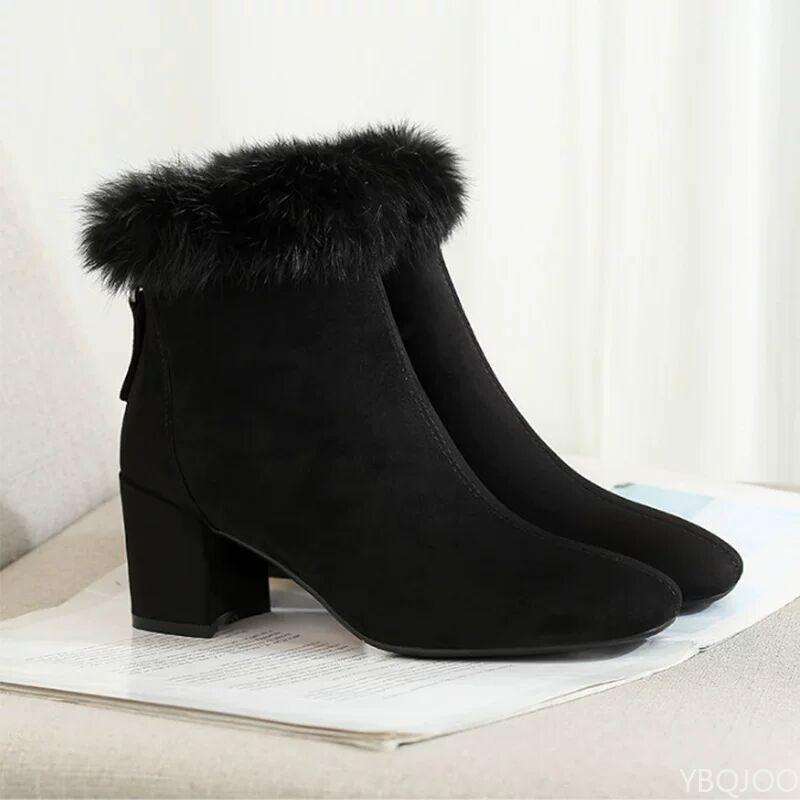 Small Size Winter New Style Square Toe with Plush Fur Thick Heel Short Leg Women's Boots Plush Fashion Female Designer Boots