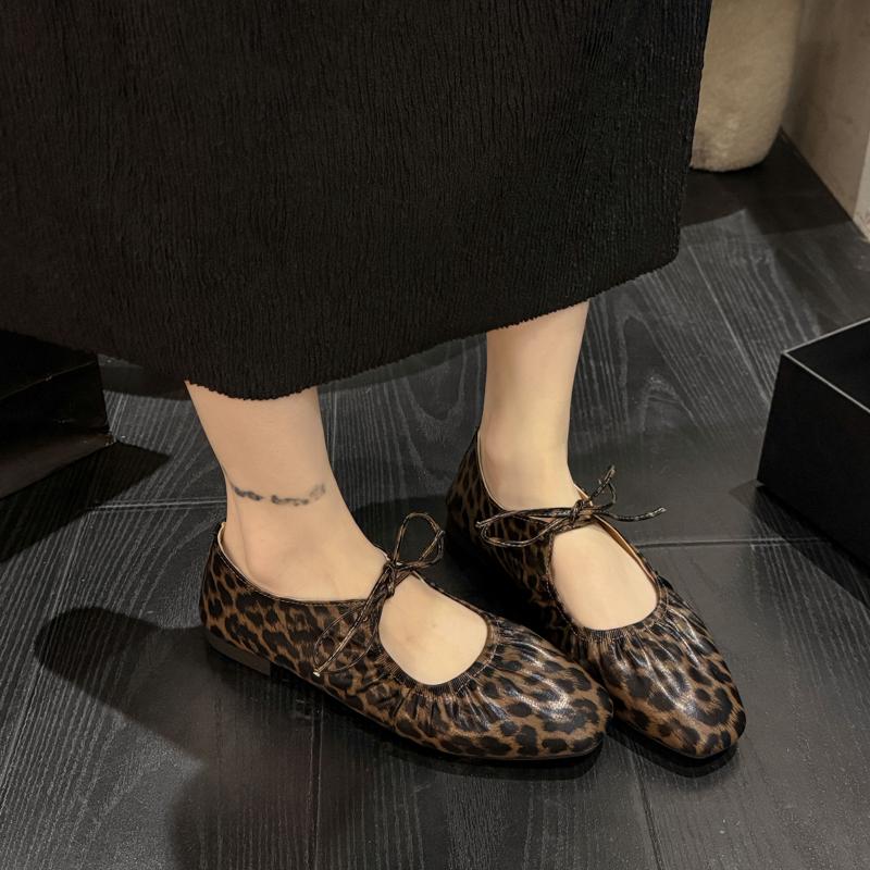 

Мода Леопард Женские Сандалии Балетки Лоферы Обувь Лето 2025 Дизайнерская Обувь с Квадратным Носком Спортивные Кроссовки Повседневные Женские Кроссовки 35 коричневый
