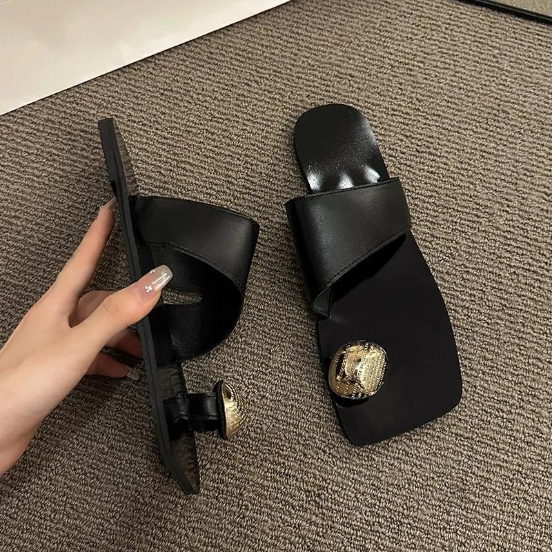 Summer Women's Thong Sandals 2024 New Square Toe Flat Slippers for Women Outdoor Light Casual Beach Fashion Women's Flip Flops