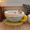 Cama de Dormir para Gato em Forma de Xícara de Pelúcia Quente de Inverno Casa de Caneca de Café Abrigo Aconchegante Semi-Fechado para Gatinhos Santuário Fofo para Cochilo Felino