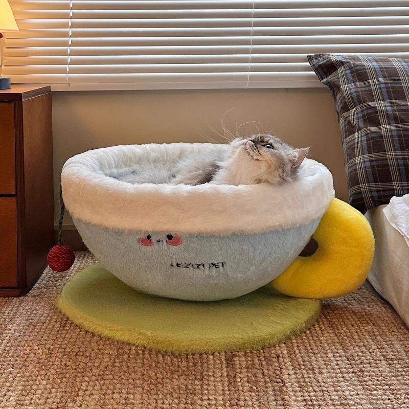 Plush Cup-Shaped Cat Sleeping Bed Winter Warm Coffee Mug House Semi-Enclosed Cozy Kitten Shelter Cute Feline Nap Sanctuary