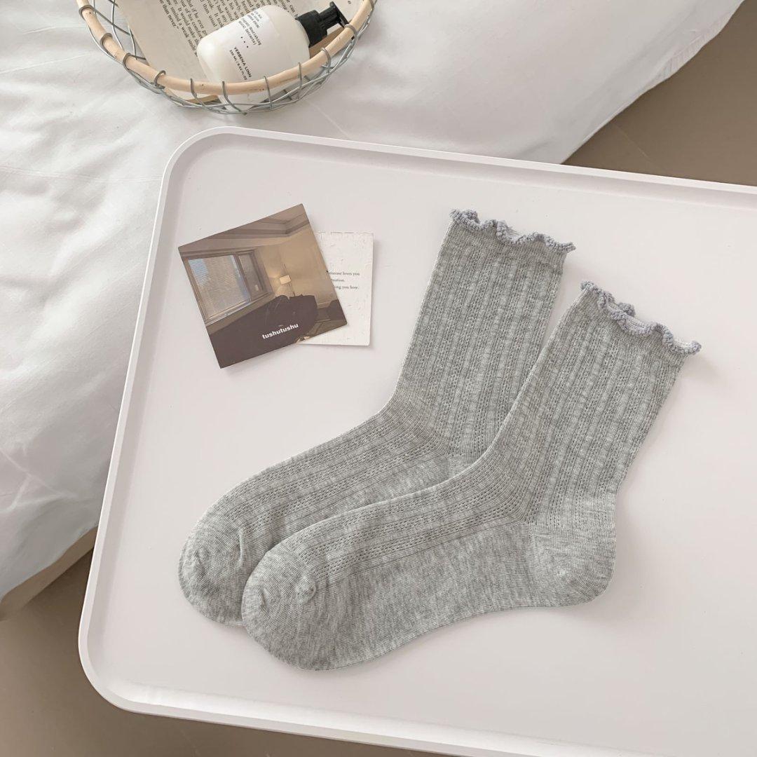 

Summer Lace Mesh Socks For Women Girls Cotton White Retro Thin Breathable Mid Length Sock Girls Fashion Sweet Loose Comf Socks EUR 39-43