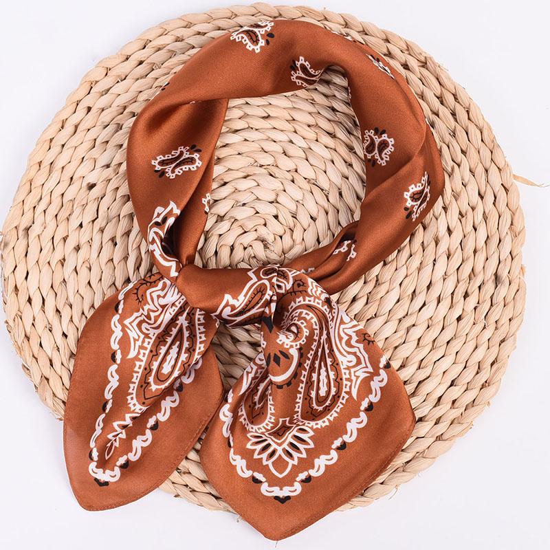 

Женский квадратный платок с принтом пейсли, атласный блеск, легкий, двухцветный, повязка на голову, модный летний аксессуар, маленький шейный платок 70*70cm кофейный