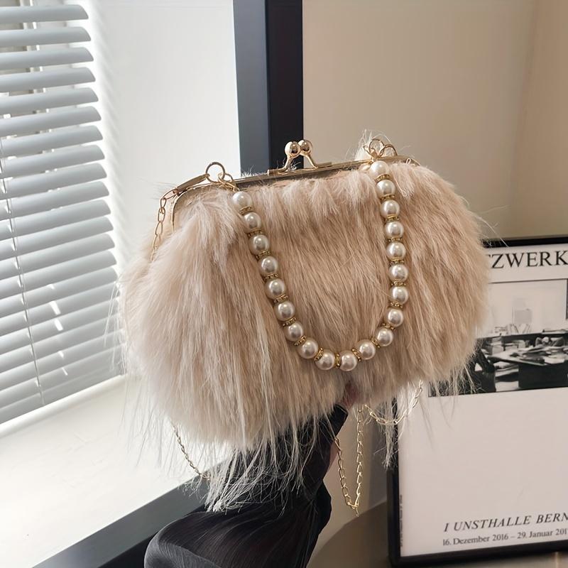 Geantă Satchel Elegantă din Blană Artificială cu Mâner de Perle Geantă de Seară Pufoasă și Moale Portofel de Damă la Modă Geantă de Mână Culoare Solidă cu Închidere Tip Kiss