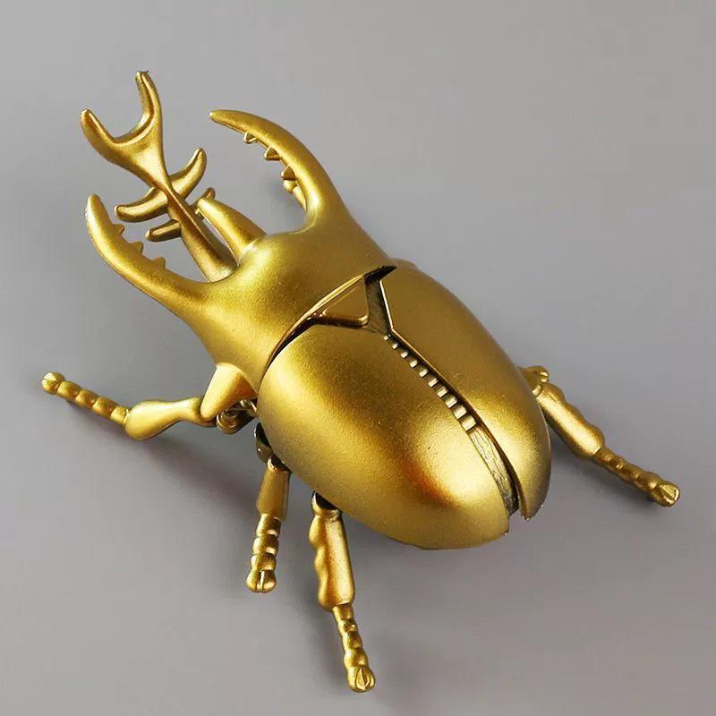 

Трансграничные модели насекомых, заводные игрушки: Популярная наука для детей