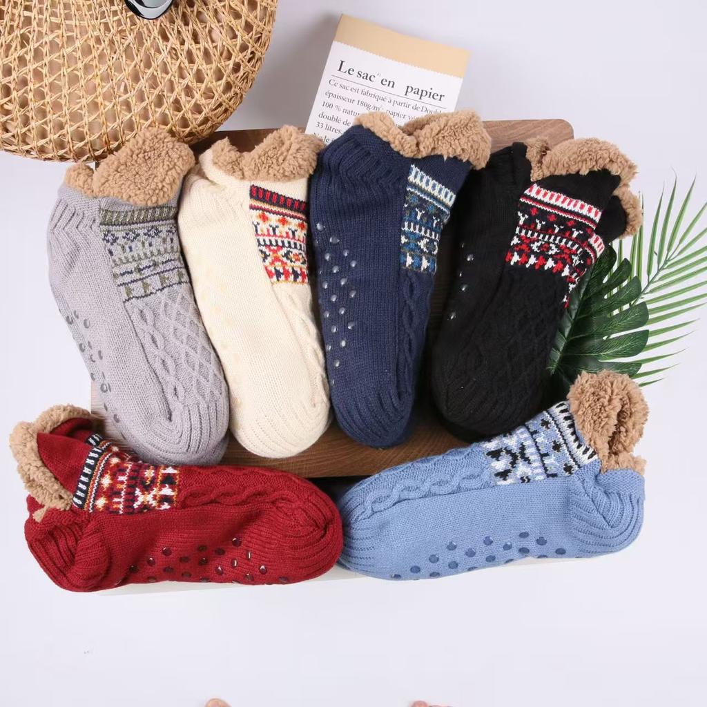 Thick Floor Socks For Men And Women, Warm And Non- For Winter, Perfect For Home Use.