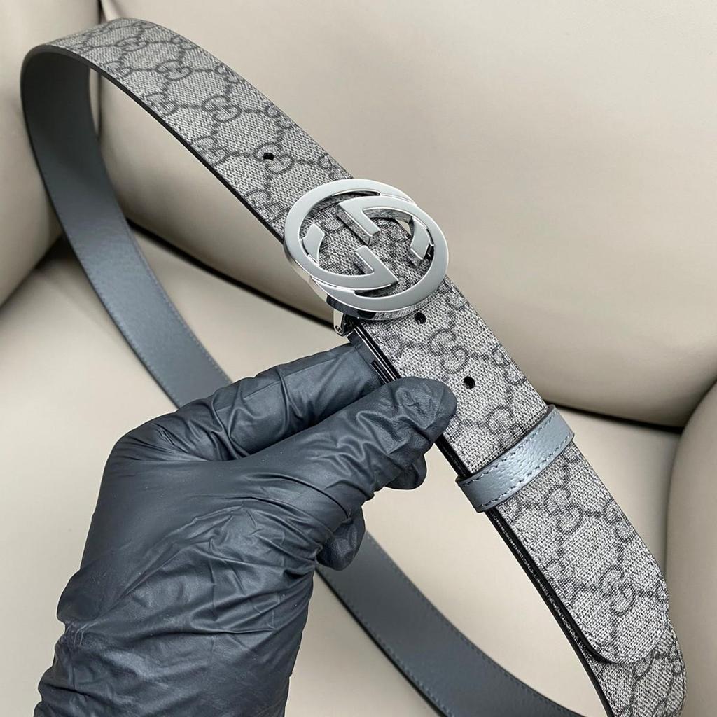 Cinturón de Cuero Estilo Coreano Unisex con Hebilla Lisa Doble G - Accesorio de Moda Versátil