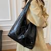 Nischen-Achseltasche Großvolumige Einfache Einzelschultertasche Modische und Stilvolle Einkaufstasche für Damen