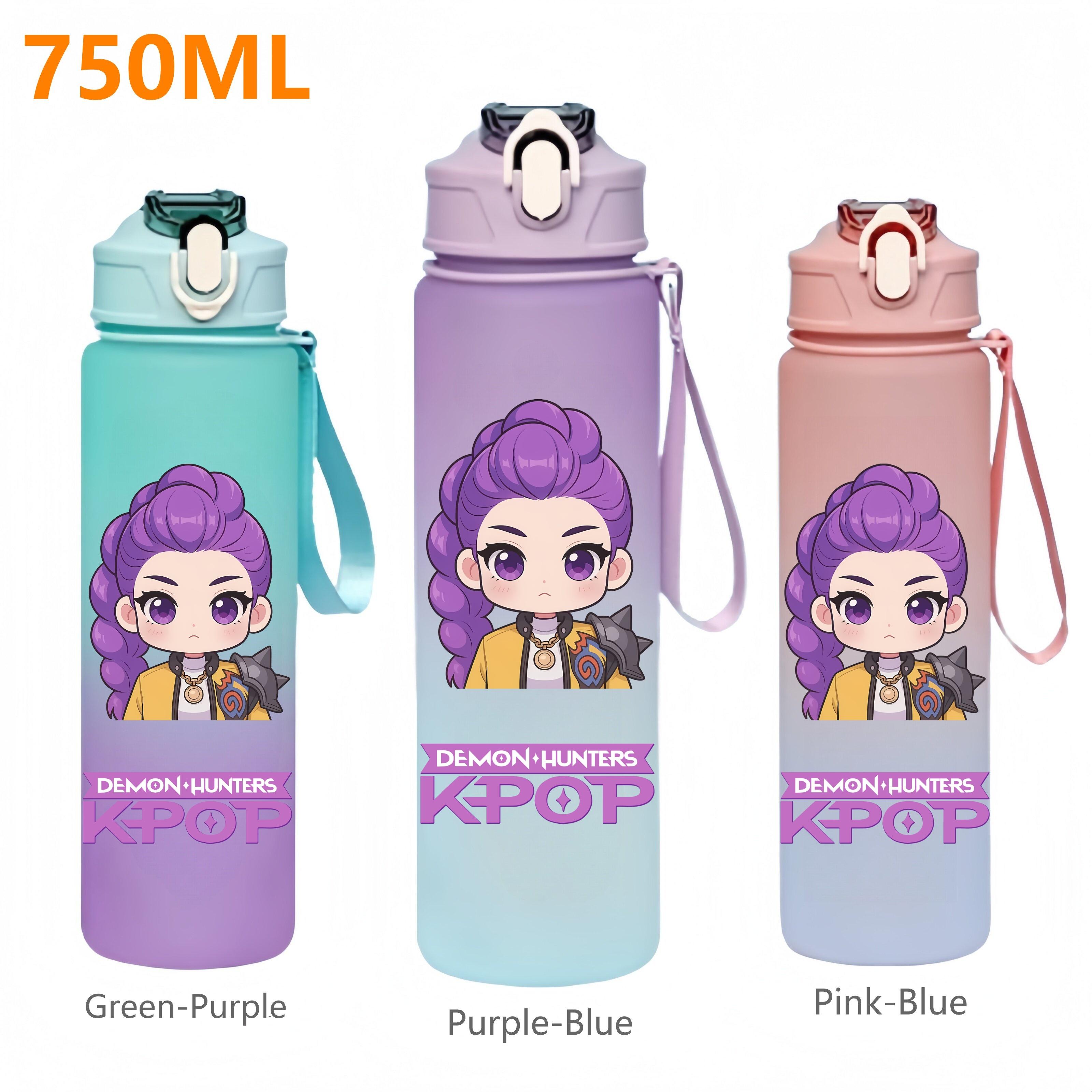 750ML KPop Demon Hunters Cartoon Print Waterbeker met Rietje Hoge Kwaliteit Drinkflessen Reismok Kantoor School Kinderen Cadeaus Pink-Blue-1PCS