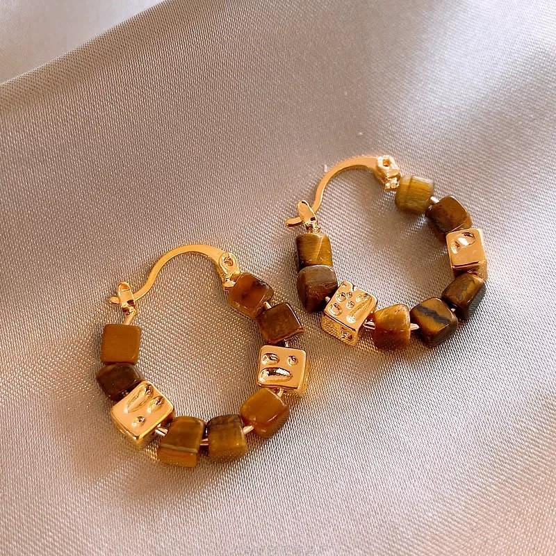 18K Gold-Plated Maillard Style Retro Stud Earrings - Light Luxury, Versatile High-End Design for Women