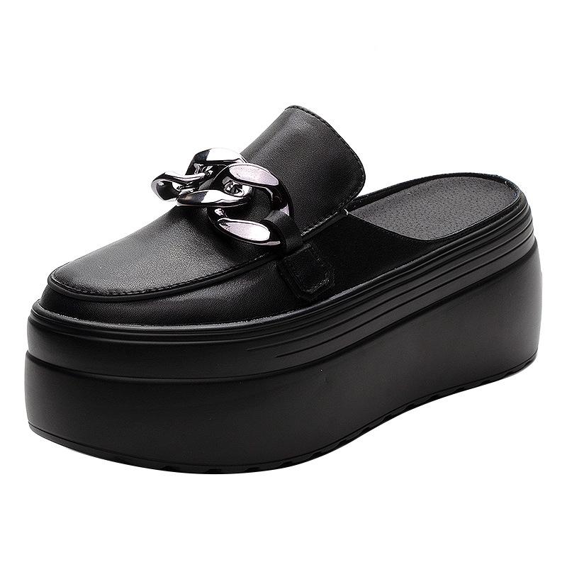 Korean Version of Simple Style Half Slippers Women's Autumn 2025 New Solid Color Metal Heelless Bag Head Slippers Women's Fashion