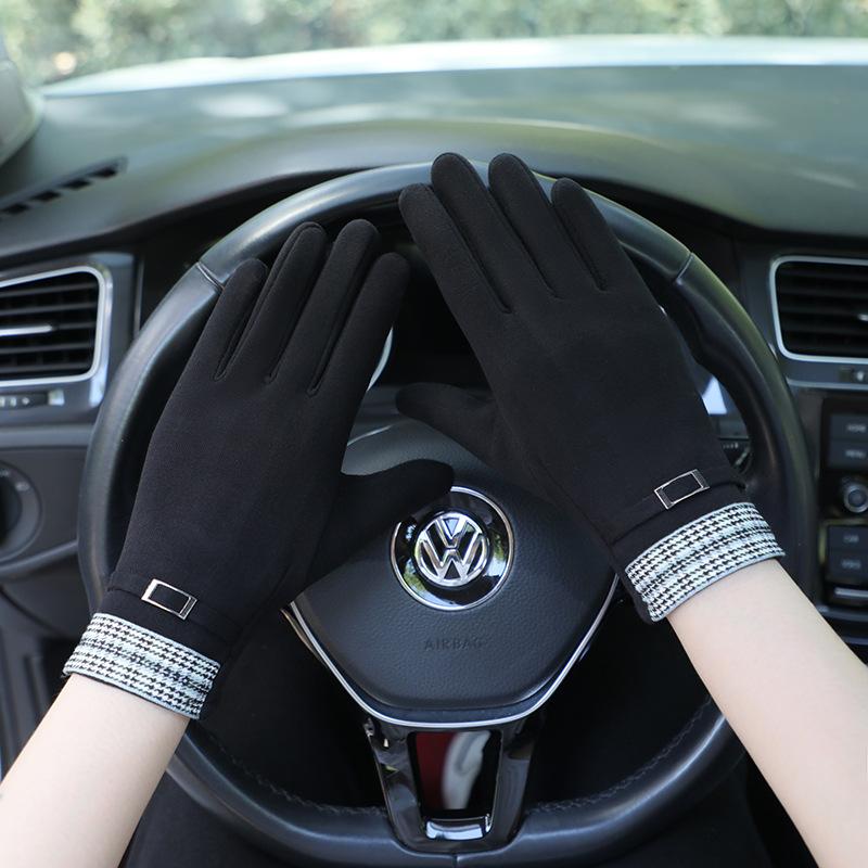 Autumn and winter outdoor cute velvet cycling German velvet touch screen winter gloves
