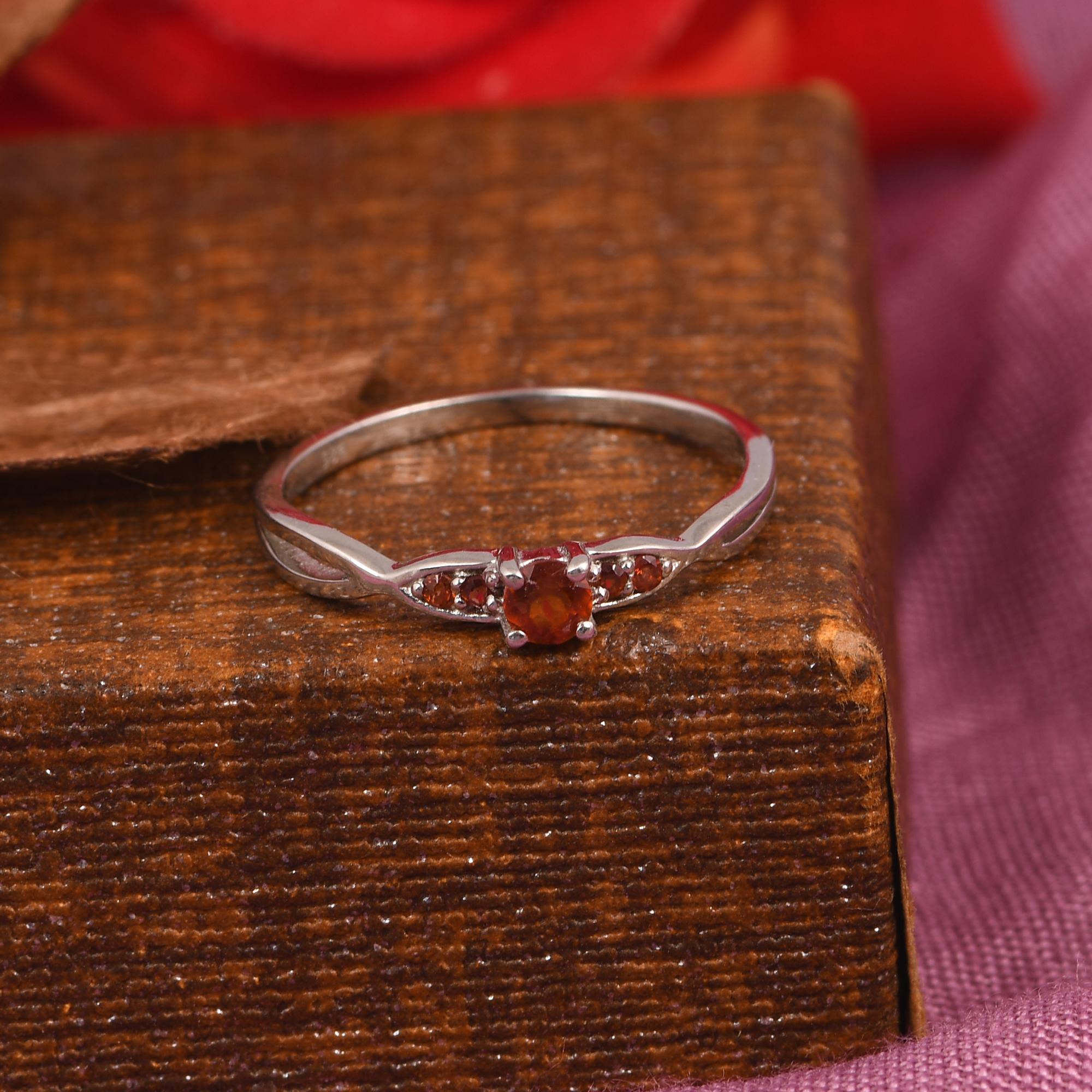 Кольцо с гранатом 925 пробы стерлингового серебра, Изящное красное гранатовое кольцо-обещание, Минималистичное кольцо с гранатом (знак зодиака Январь), Тонкое серебряное кольцо для stacking, Подарок для нее 5