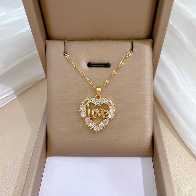 Love Love Light Luxury Temperament Gorgeous Full Diamond Necklace Female Versatile Collarbone Chain Titanium Steel Chain