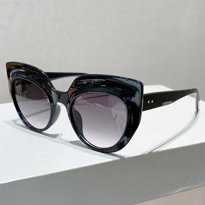 Retro UV400 Cateye Sunglasses Oversized Black Frame Women Summer Shades Female Fashion Glasses