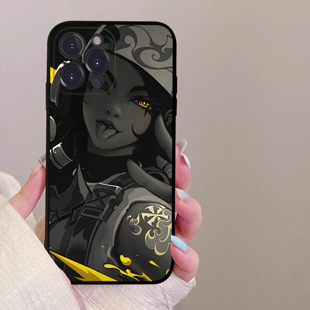 Valorant Game Character Art Phone Case for iPhone 15 8 7 6 6S Plus X SE 2020 XR XS 14 11 12 13 Mini Pro Max Mobile Case