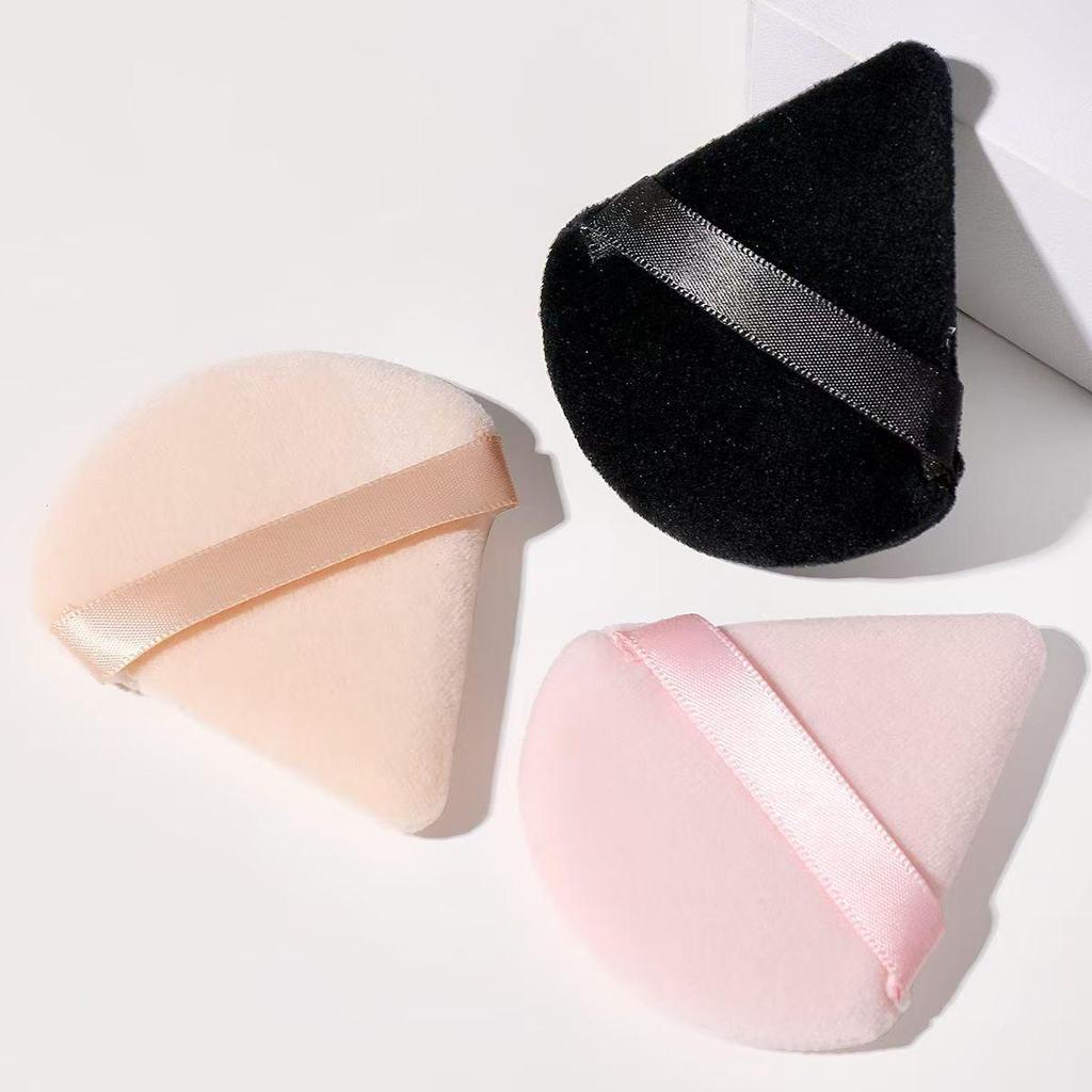 Triangle Velvet Soft Plush Thumb Puff - Skin-friendly, Non-Absorbent, Short Plush Setting Powder Cushion