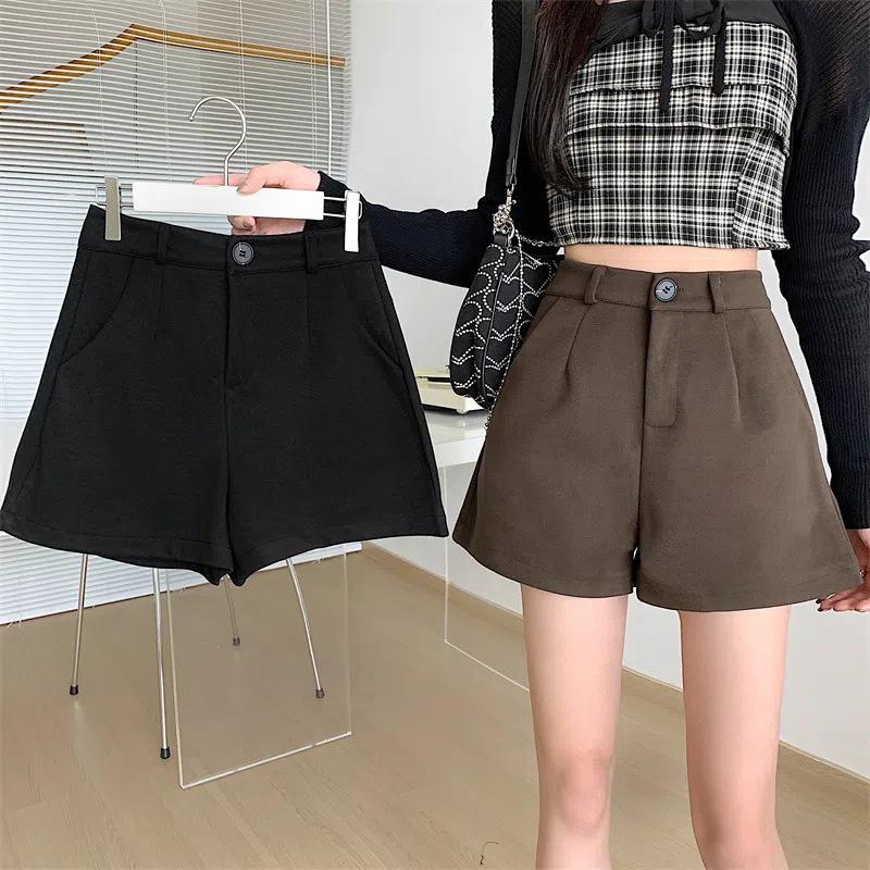 2026 Autumn/Winter Plus Size High-Waist A-Line Woolen Bootcut Shorts for Women