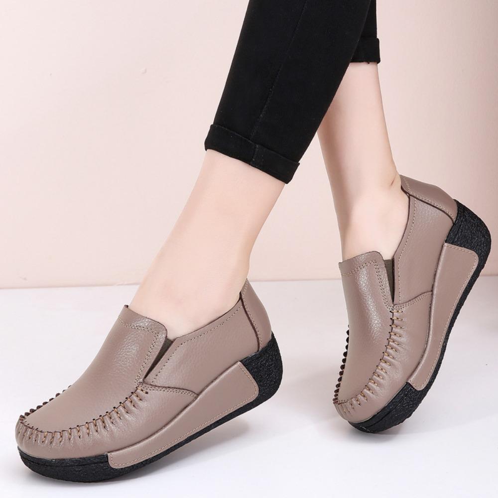 Ladies' Spring and Autumn Thick Soled Sports Shoes