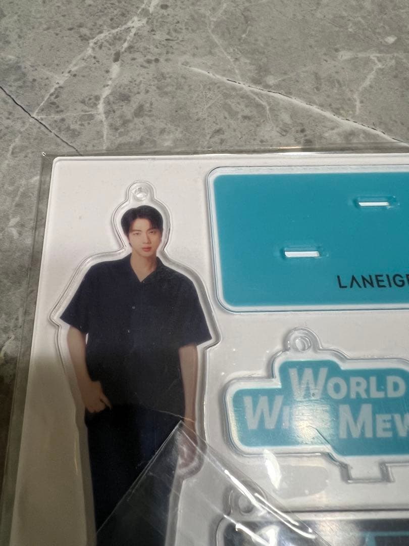 

[USED] Even more emergency price reductions! It s the world-famous BTS JIN! First come, first served!