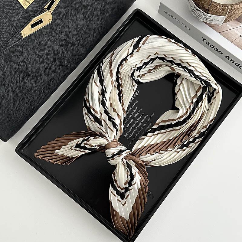 Folded silk scarf autumn new polka dot decorative scarf niche thin scarf scarf versatile