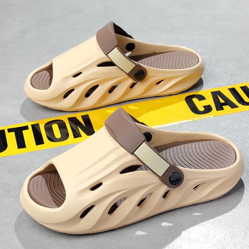 Fashion Men's Summer Outdoor Thick Bottom Slip-On Shoes Anti-Odor Anti-Slip Clog Shoes Comfortable Sensation Beach Sports Sandals