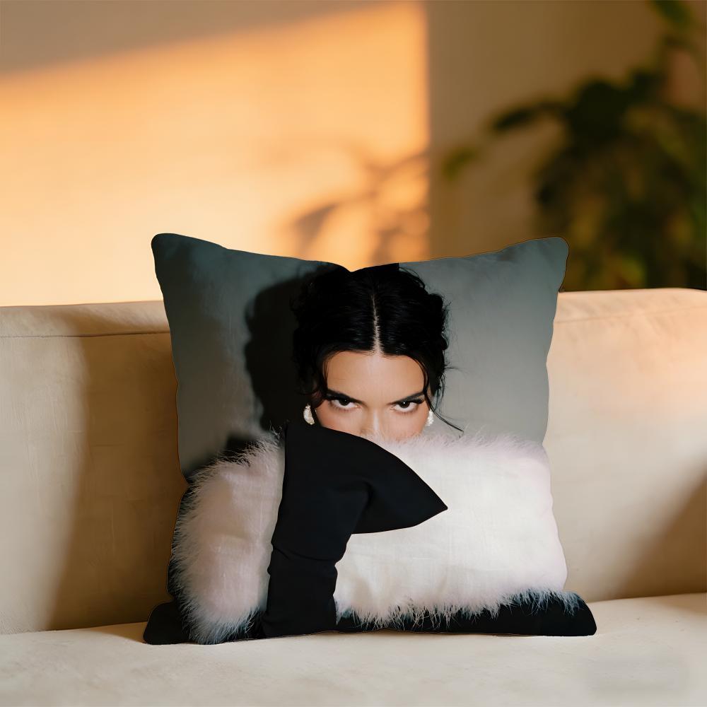 Kendall Jenner Cushion Cover Cozy Velvet Throw PillowSoft Warm Cushion For Sofa Bed 30X30cm