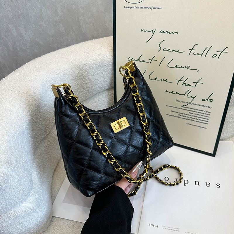 Women's Large Capacity Quilted Chain Bag - 2025 Autumn/Winter Fashion Crossbody Dumpling Bag