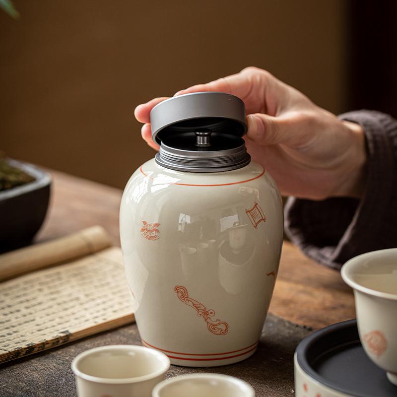 Nordic Alloy Lid Ceramic Sealed Jar Large Capacity Nut Tea Canister Food Candy Storage Container Decorative Jar Home Decoration