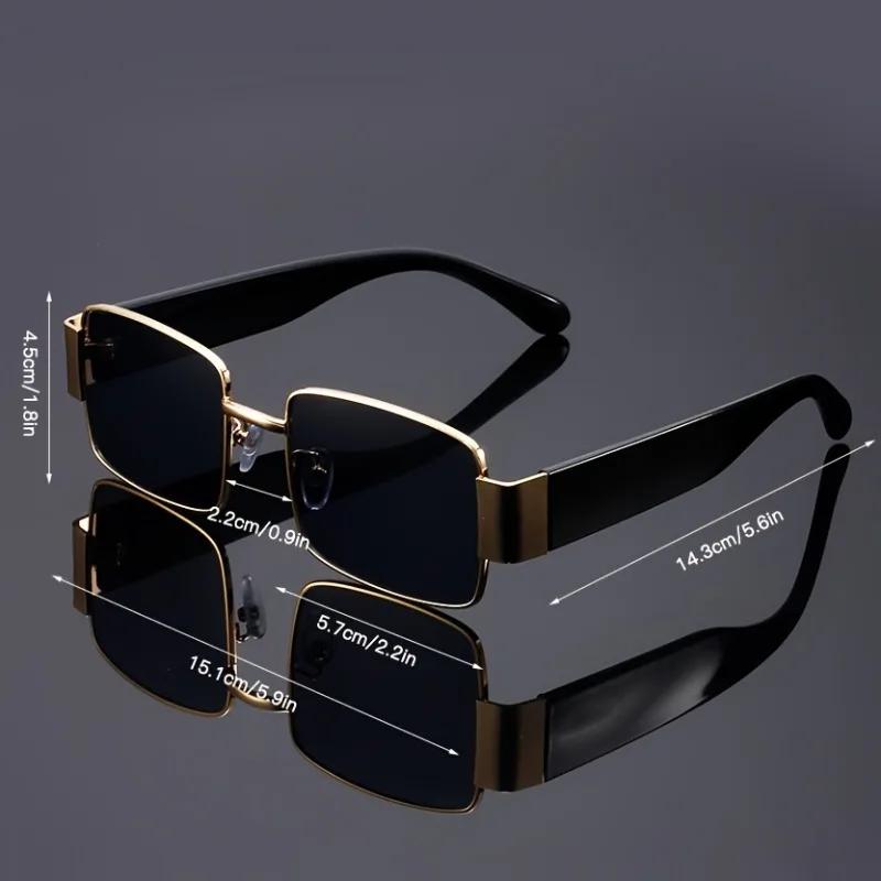 Luxury Vintage Style Large Frame Glasses - Golden & Black High-Quality Polycarbonate Lenses Ideal for Men & Women