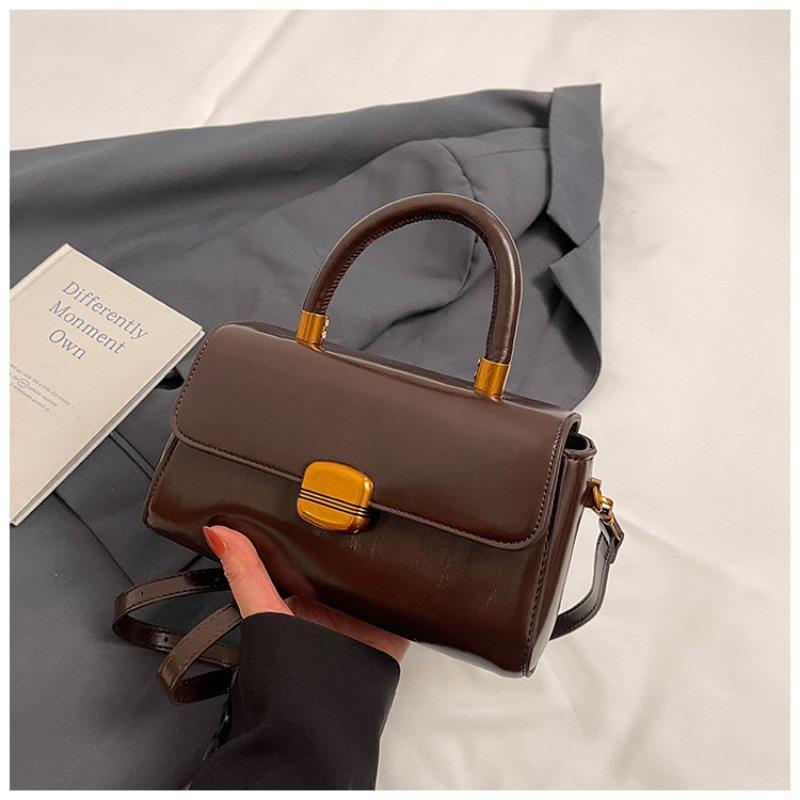 Premium Retro Small Bag Women's New Versatile Trend Messenger Bag Fashion Portable Small Square Bag
