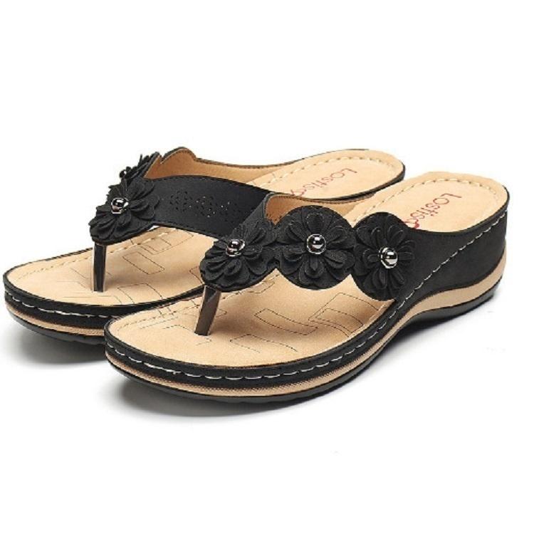 Новые летние женские легкие шлепанцы на платформе, сандалии с открытым носком, удобная женская пляжная обувь, модные тапочки 35 чёрный