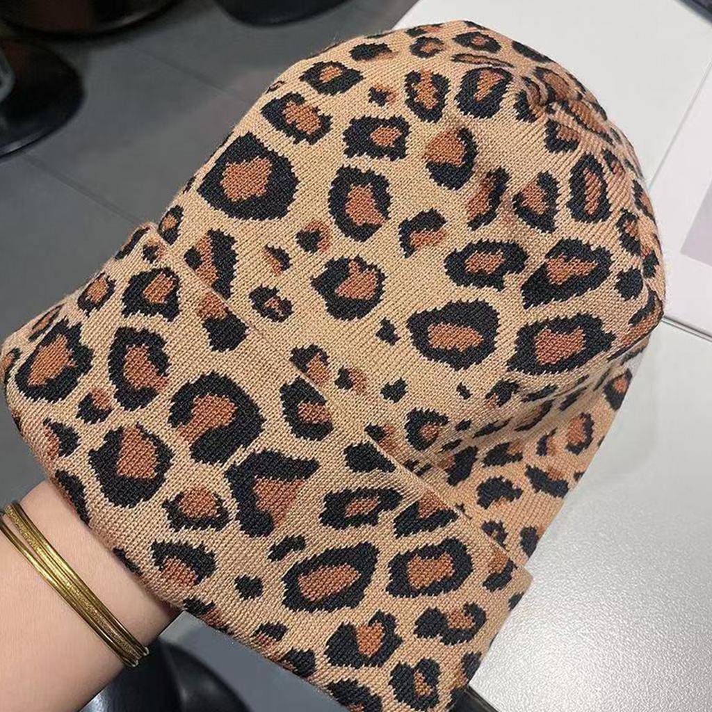 Vintage Leopard Print Knitted Beanies Hat Women Autumn Winter Elastic Crochet Ear Protection Hat Girls Anti-cold Pullover Cap