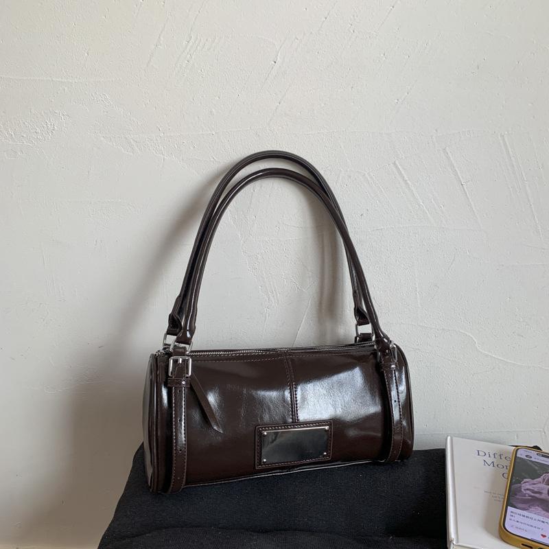 Retro large-capacity bag women's 2025 new commuter versatile shoulder underarm bag going out portable tote pillow bag