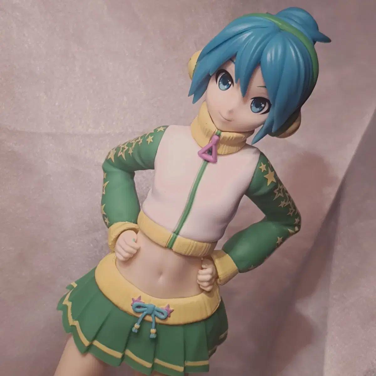 

Vocaloid Hatsune Miku Jersey Style Classic Beautiful Girl Figure