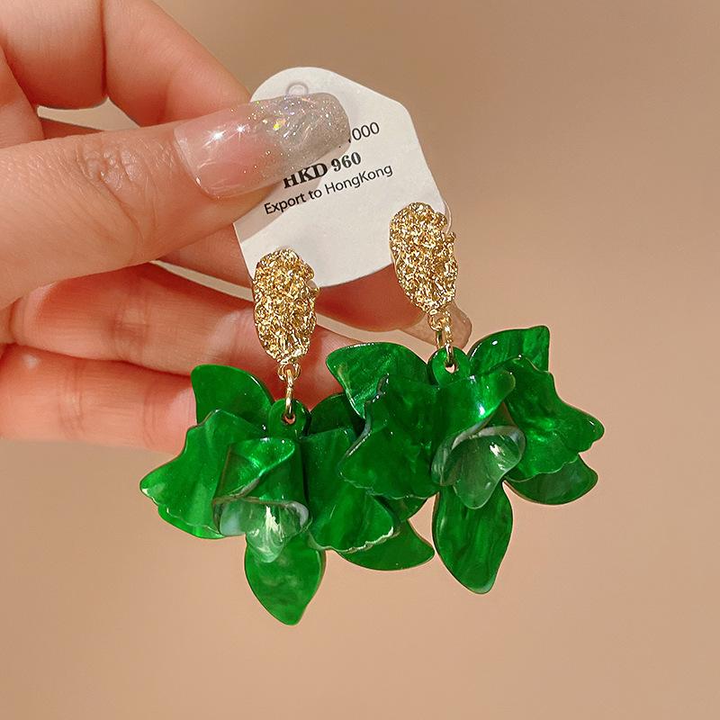 

Silver needle small fresh flower earrings temperament fashionable design earrings niche versatile high-end earrings women