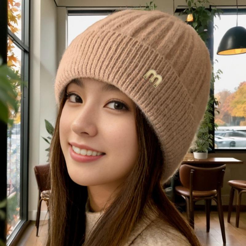 

Осенне-зимняя теплая шапка женская корейская версия модная универсальная шапка-пуловер утепленная плюшевая утолщенная вязаная шерстяная шапка из норки